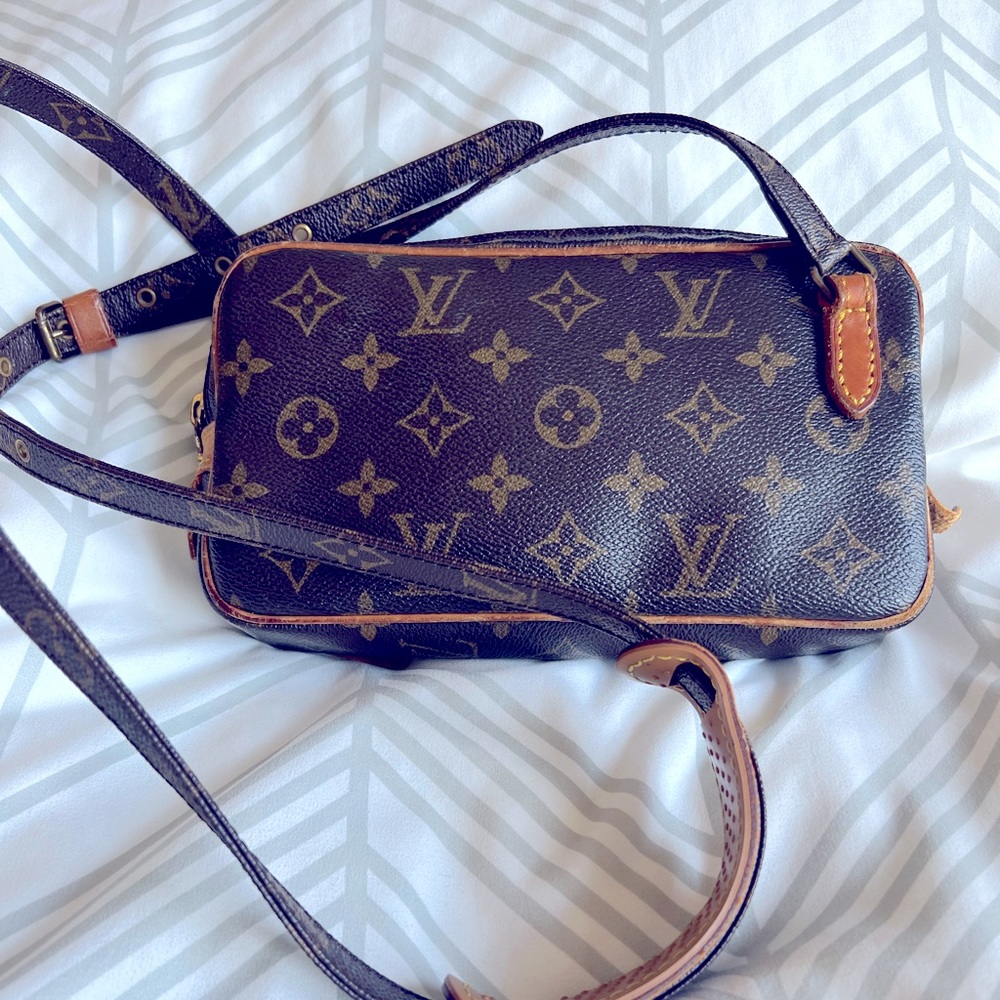 LV Marly monogram crossbody w/ dust bag